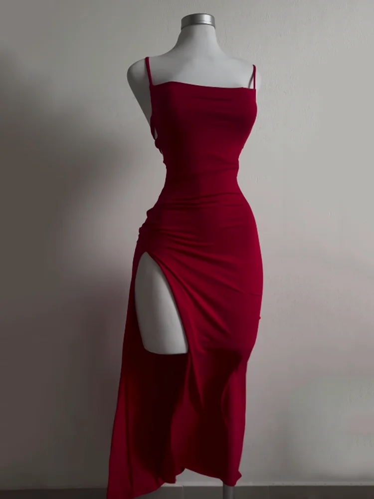 Robe écarlate